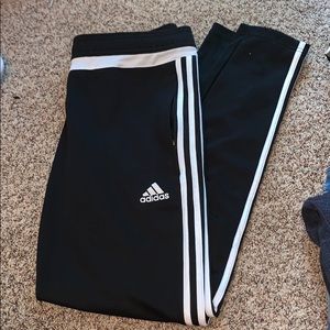 SIZE M ADIDAS JOGGERS